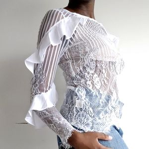 Lace long-sleeved Ruffle trim top